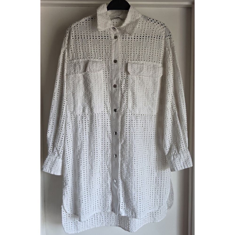 Zara Women Button-Up Shirt Size S White Eyelet Collared Long Sleeve Boho Top